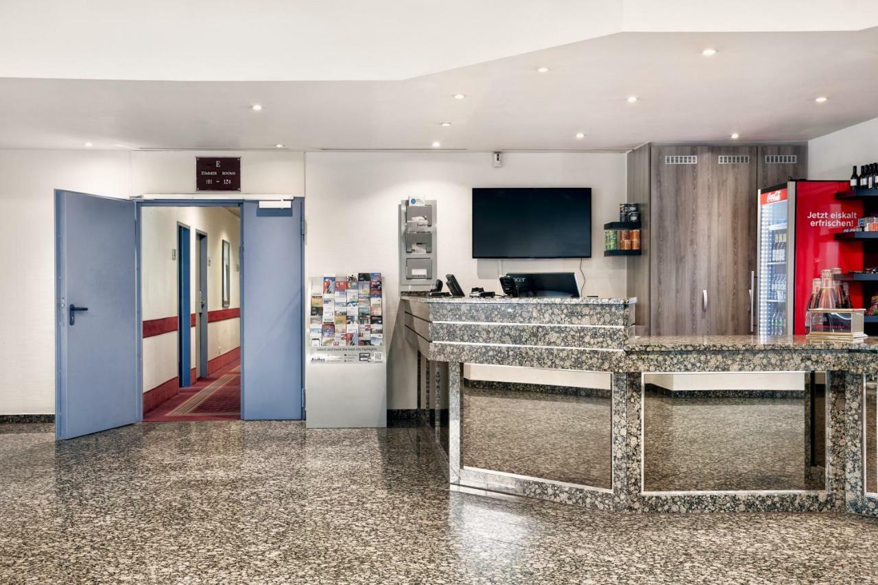 H+ Hotel Frankfurt Airport West Hofheim am Taunus Exterior photo